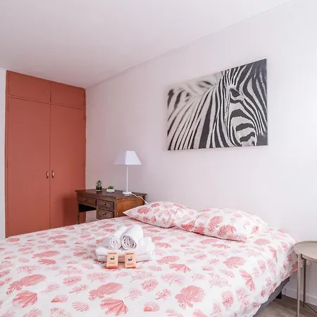 Sublime 71m Downtown And Near The ! Le Lavandou