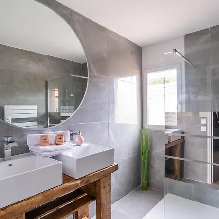 Apartment Sublime 71m Downtown And Near The !